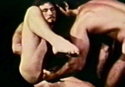 *Video:two muscular horny men in a gym had sex! fantasy dreams! 